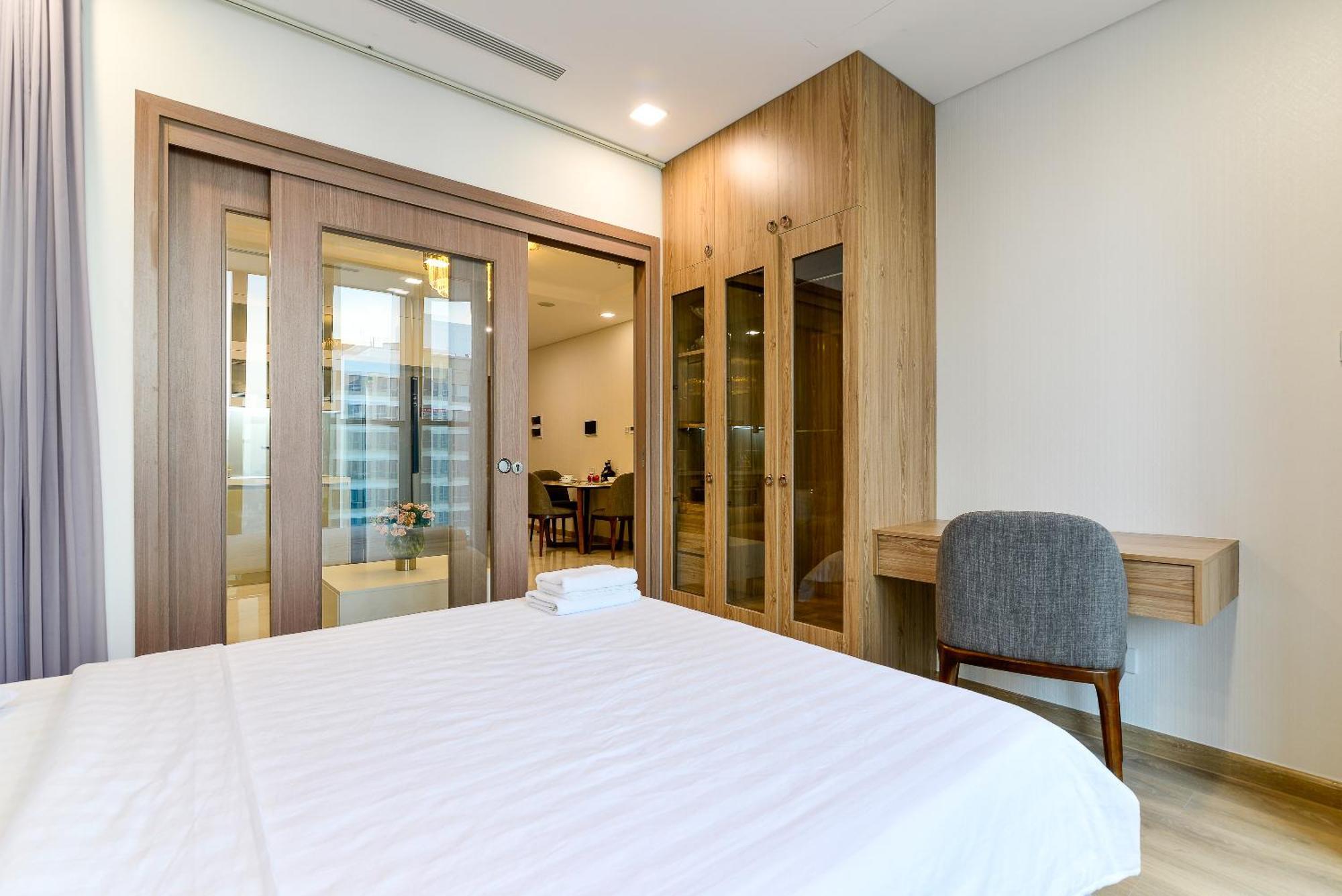 Landmark 81 Condotel Garden Bay Хошимин Экстерьер фото