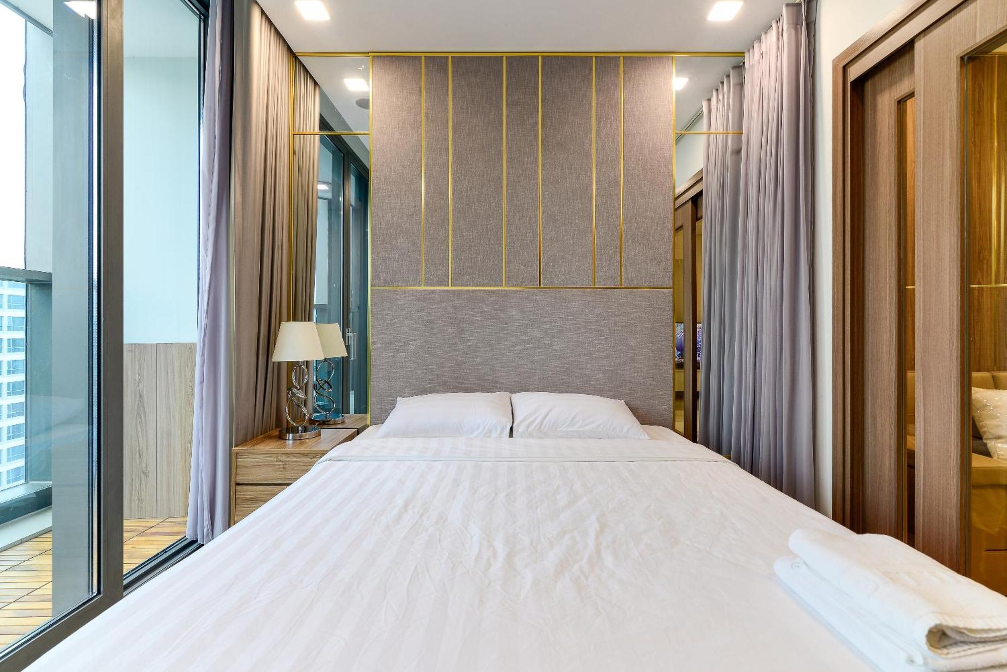 Landmark 81 Condotel Garden Bay Хошимин Экстерьер фото